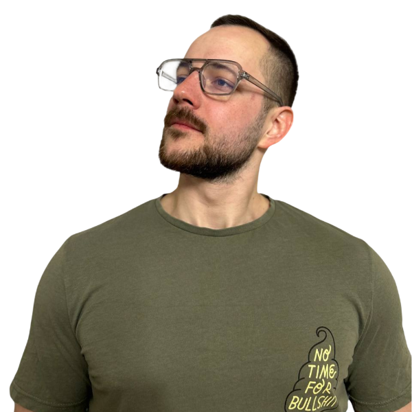 Шаров Даниил